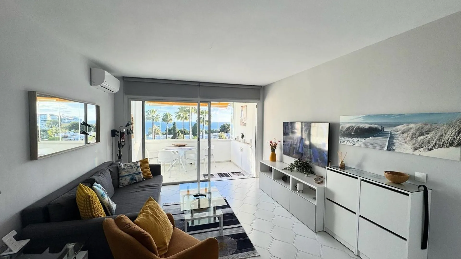 Amazing Sea View Apartment In Miraflores La Cala De Mijas
